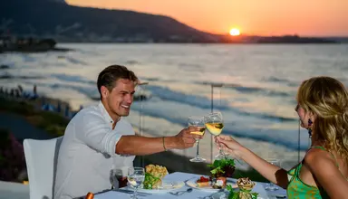 Alexander Beach & Village Resort