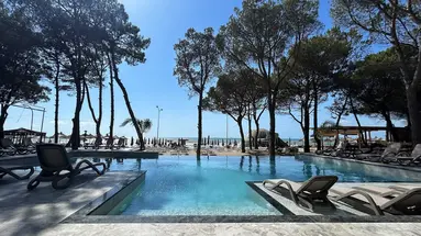 Alexander Resort