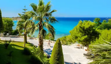 Alexandra Beach Resort