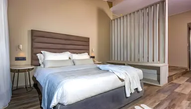 Alexandra Beach Resort