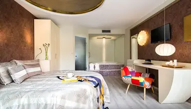 Alexandra Golden Thassos Boutique