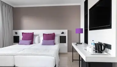 Alexandre La Siesta