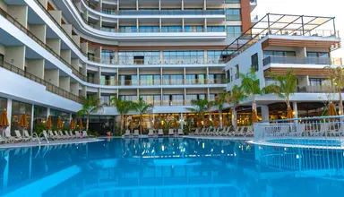 Alexia Resort & Spa