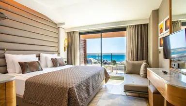 Alexia Resort & Spa