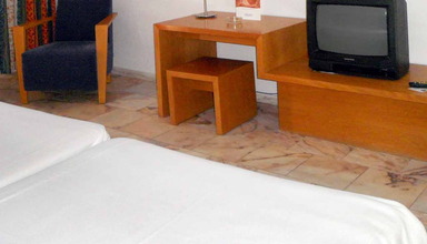 Alfamar Beach & Sport Resort