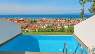 Alia Palace