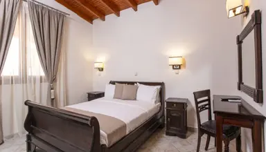 Alia Palace