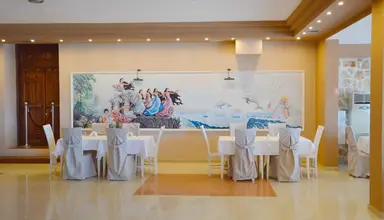 Alia Palace