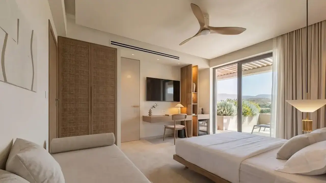 Alianthos Estate Resort