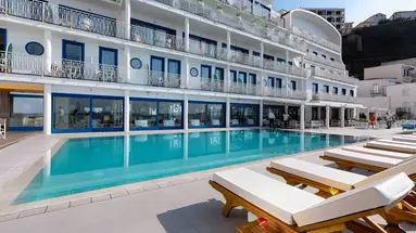 Alimuri Bay Resort