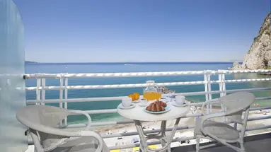 Alimuri Bay Resort