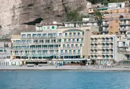 Alimuri Bay Resort