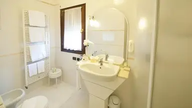 Alla Rocca (Bazzano)