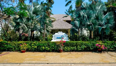 Allezboo Beach Resort & Spa