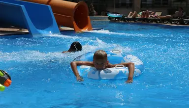 Almera Park