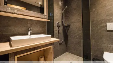 Almhittn Suites