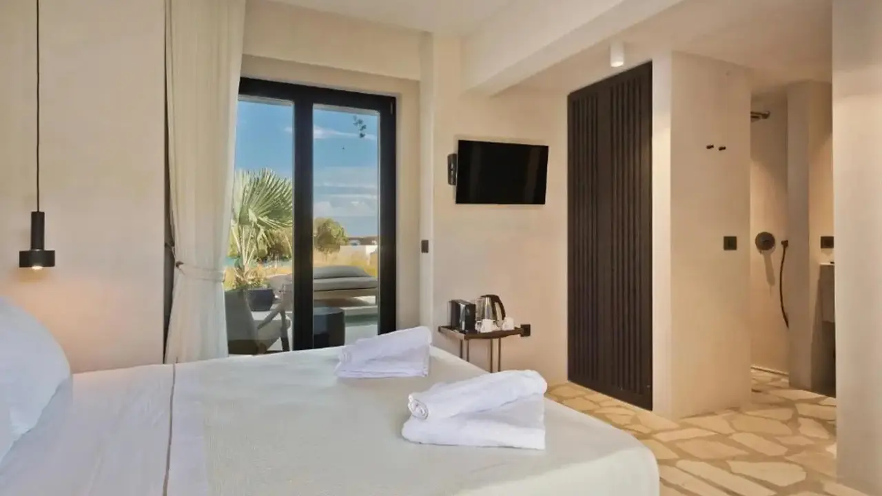 Almi Luxury Rooms