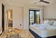 Almi Luxury Rooms