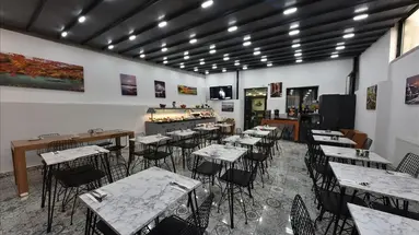 Almina Inn