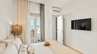 Almiriki Naxos Beachside Living