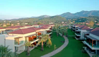 Almyros Beach Resort & Spa