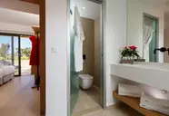Aloe Boutique Hotel Powered by Anissa Beach