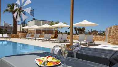 Aloe Boutique Hotel Powered by Anissa Beach