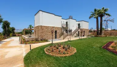 Aloe Boutique Hotel Powered by Anissa Beach