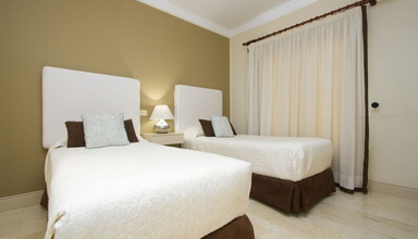 Alondra Villas & Suites