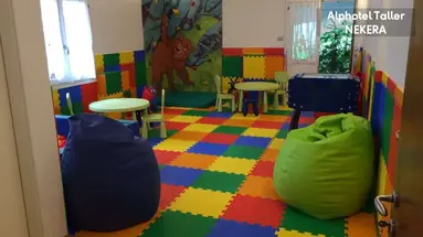 Alp Taller