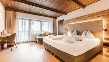 Alpenhotel...fall in love