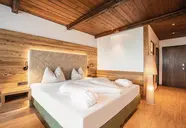 Alpenhotel...fall in love