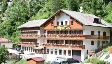 Alpenrose (Alleghe)