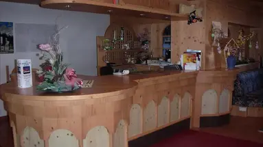 Alpenrose (Fiera Di Primiero)