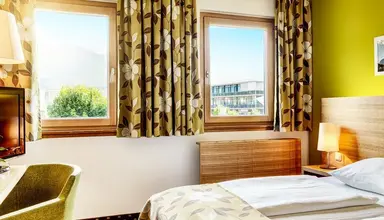 Alphotel