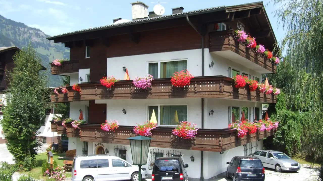 Alpina Appartemente
