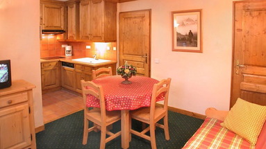 Alpina Lodge