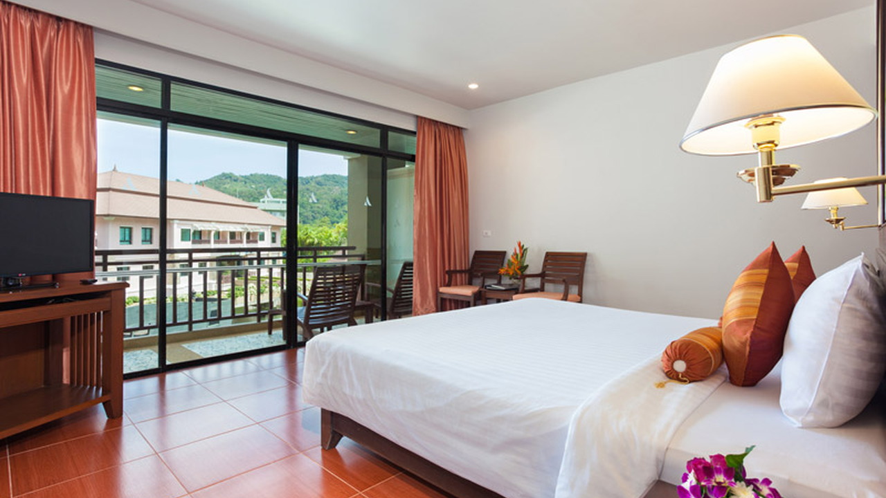 Alpina Phuket Nalina Resort And Spa