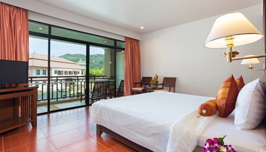 Alpina Phuket Nalina Resort And Spa