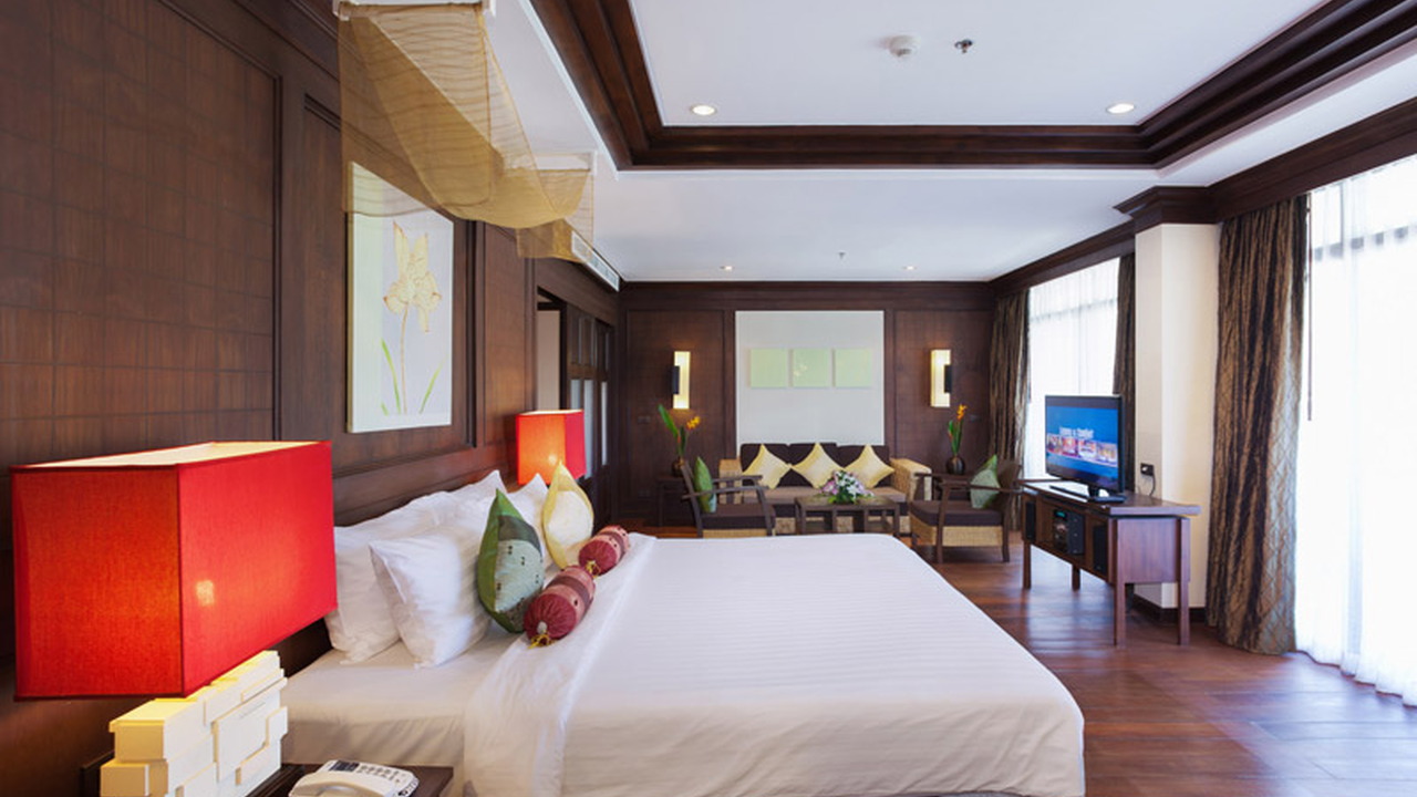 Alpina Phuket Nalina Resort And Spa