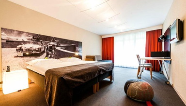 Alpine Lodge (Gstaad)