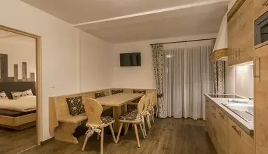 Alpine Waldheim Appartements
