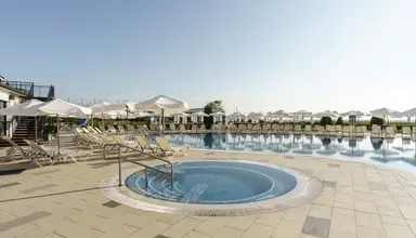 Alua Helios Bay