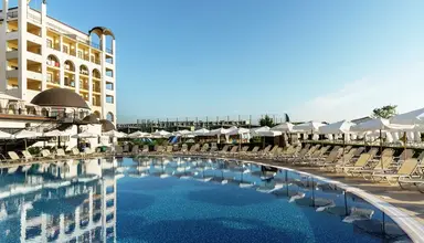 Alua Helios Bay