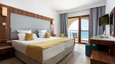 Alua Helios Bay