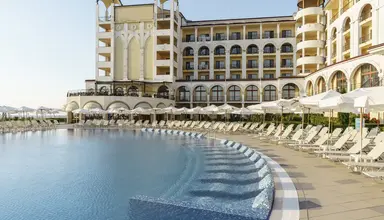 Alua Helios Bay