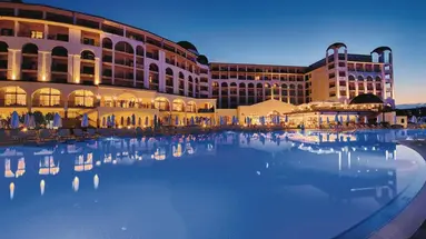 Alua Helios Bay