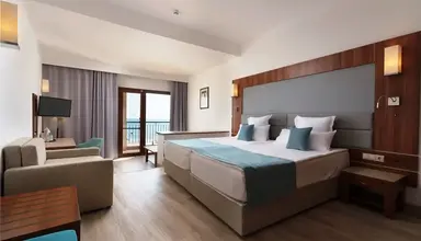 Alua Helios Bay