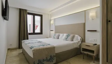 Alua Suites Las Rocas (ex. Roc Las Rocas Aparthotel)