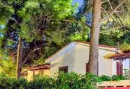 Alykes Park Bungalows & Apartments